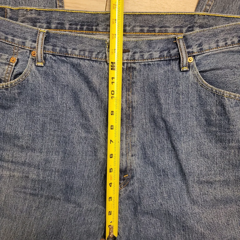 Levi’s 550 Relaxed Fit Jeans Mens 46x30 Blue Stonewash 100% Cotton